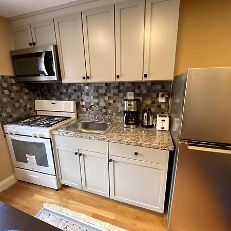 Cozy Boston Getaway Apartment! Free Parking Екстериор снимка