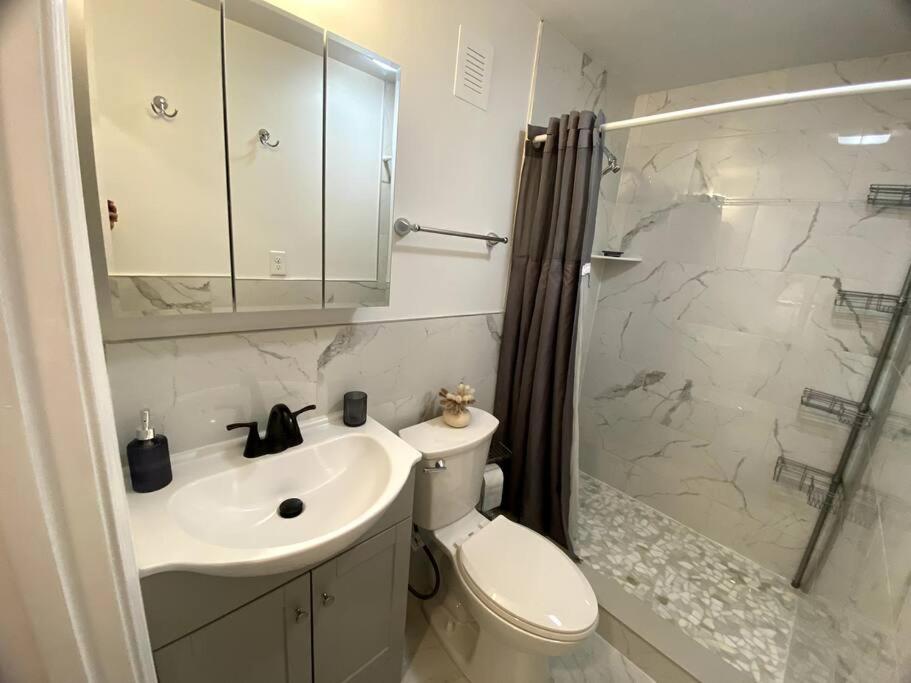 Cozy Boston Getaway Apartment! Free Parking Екстериор снимка